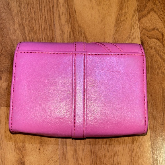 Authentic Vivienne Westwood Leather Case with Enamel Heart Accent - Picture 6 of 12